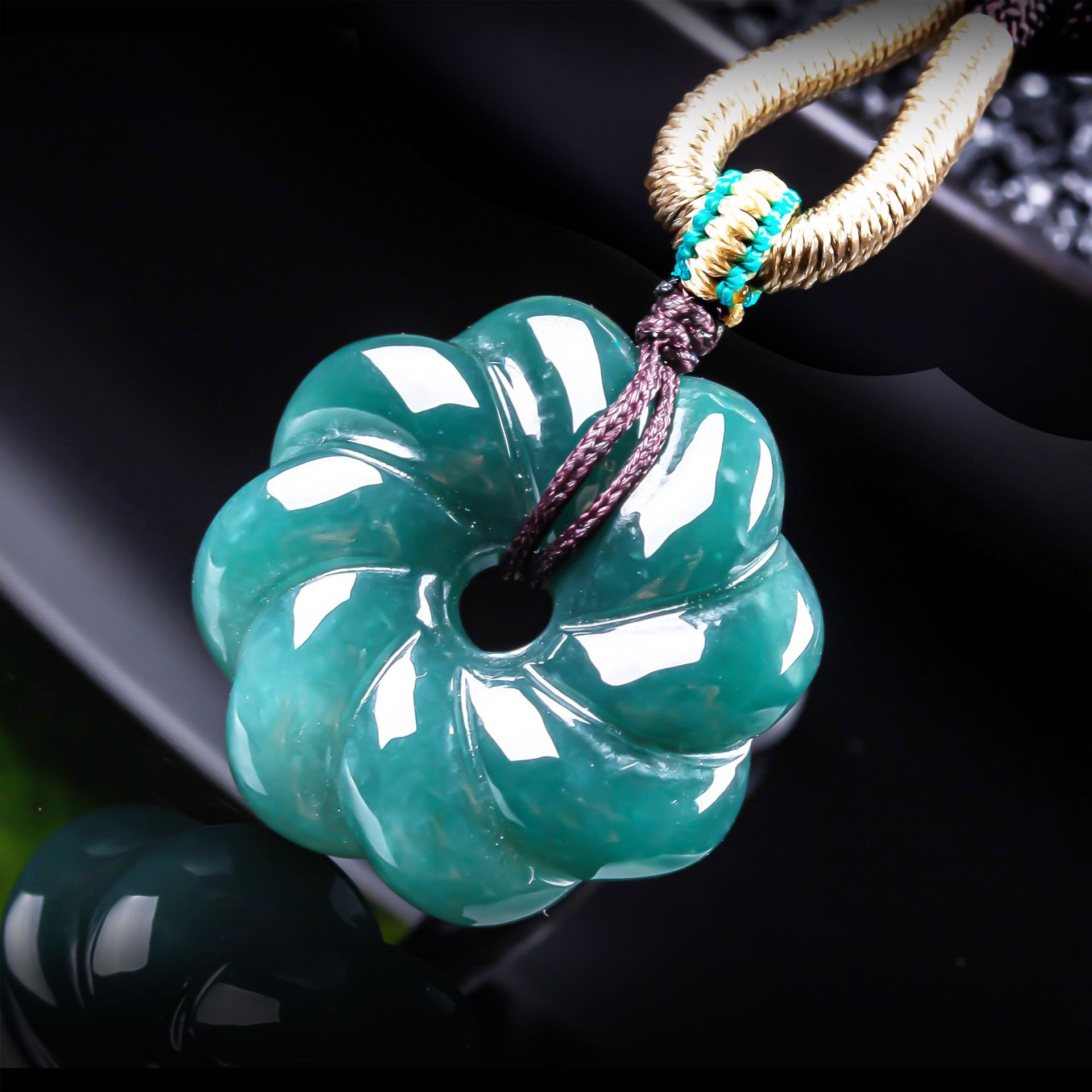 Kalung Liontin Bunga Giok Burm - Jewelry & Watches Company ulasan dan harga