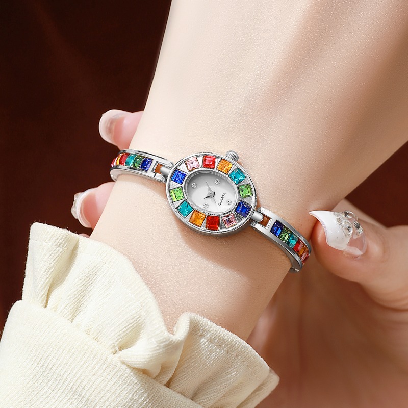 2 Buah Jam Tangan Kuarsa Wanit - Jewels On Watches ulasan dan harga